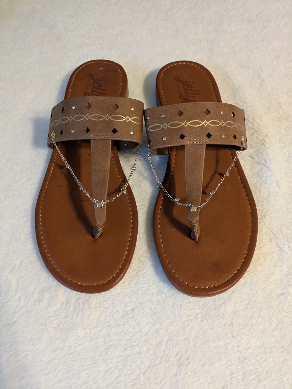 Jellypop Brown T-Strap Chain Sandals